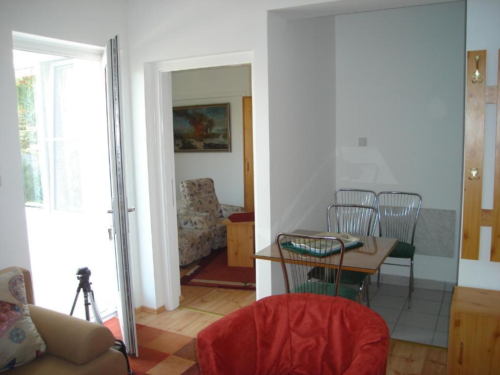 Apart Hevizi Haz Kamer foto