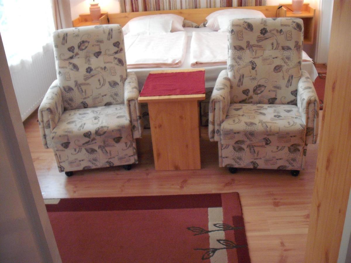 Apart Hevizi Haz Kamer foto
